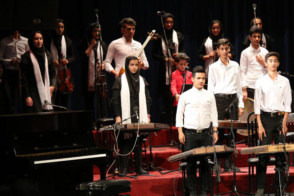 پنجمین جشنواره موسیقی «نوای خرّم» در حالی به پایان رسید